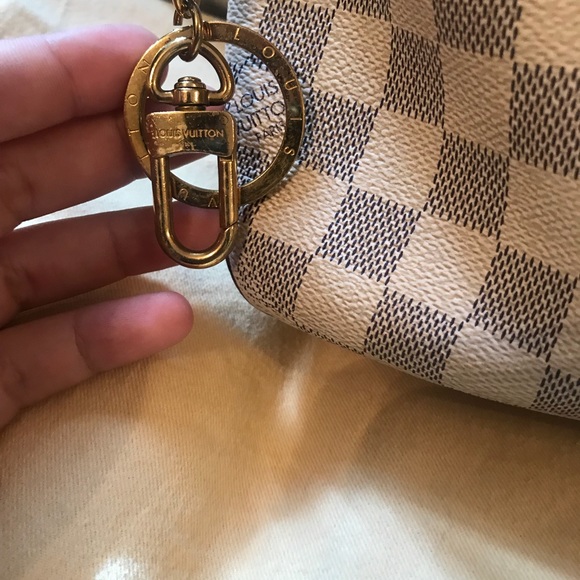 Louis Vuitton Purse - Picture 2 of 3